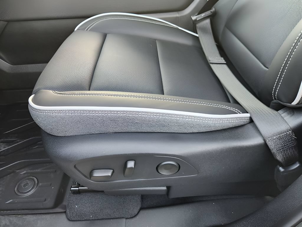 2026 GMC Sierra EV Elevation - Photo 16