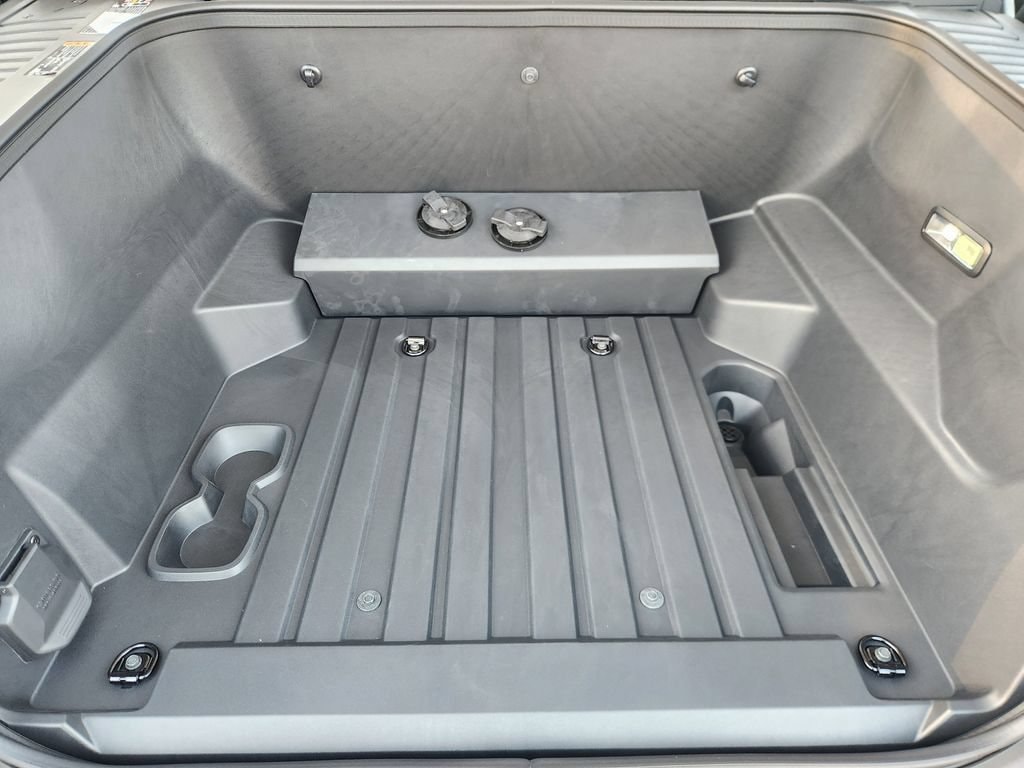 2026 GMC Sierra EV Elevation - Photo 20