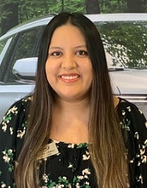 Staff member YOLANDA CHAMU from 5c048c591410