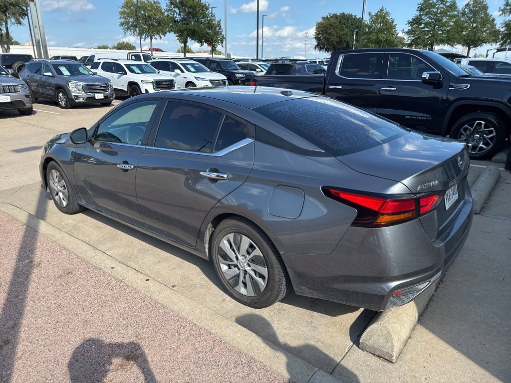 2019 Nissan Altima 2.5 S photo 3