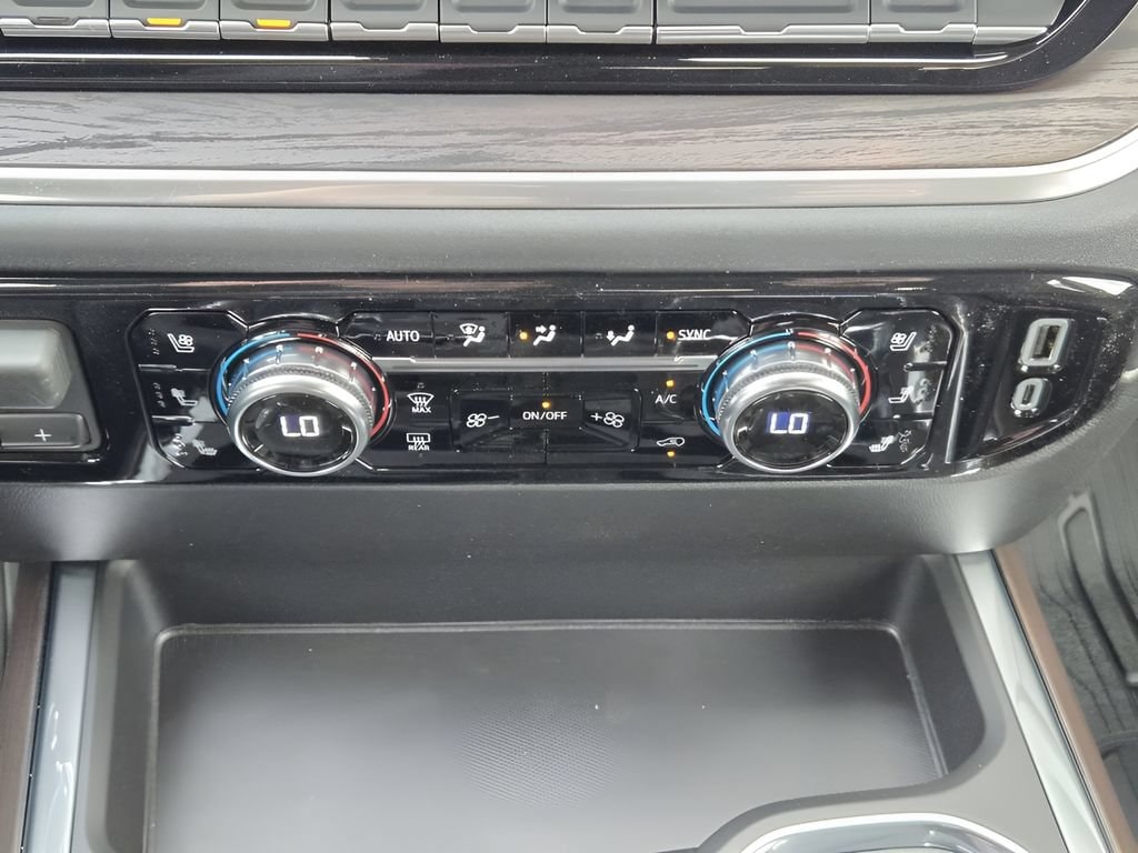 2026 GMC Sierra 1500 SLT - Photo 13