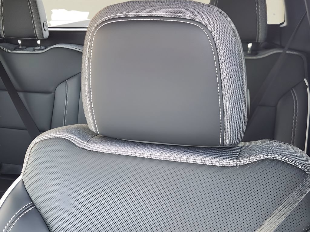 2026 GMC Sierra EV Elevation - Photo 17