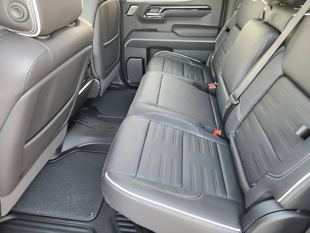 2026 GMC Sierra 1500 AT4X - Photo 20