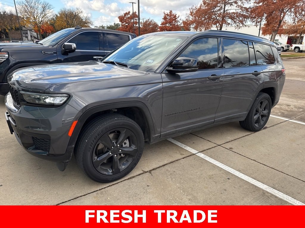 2025 Jeep Grand Cherokee L Altitude's photo