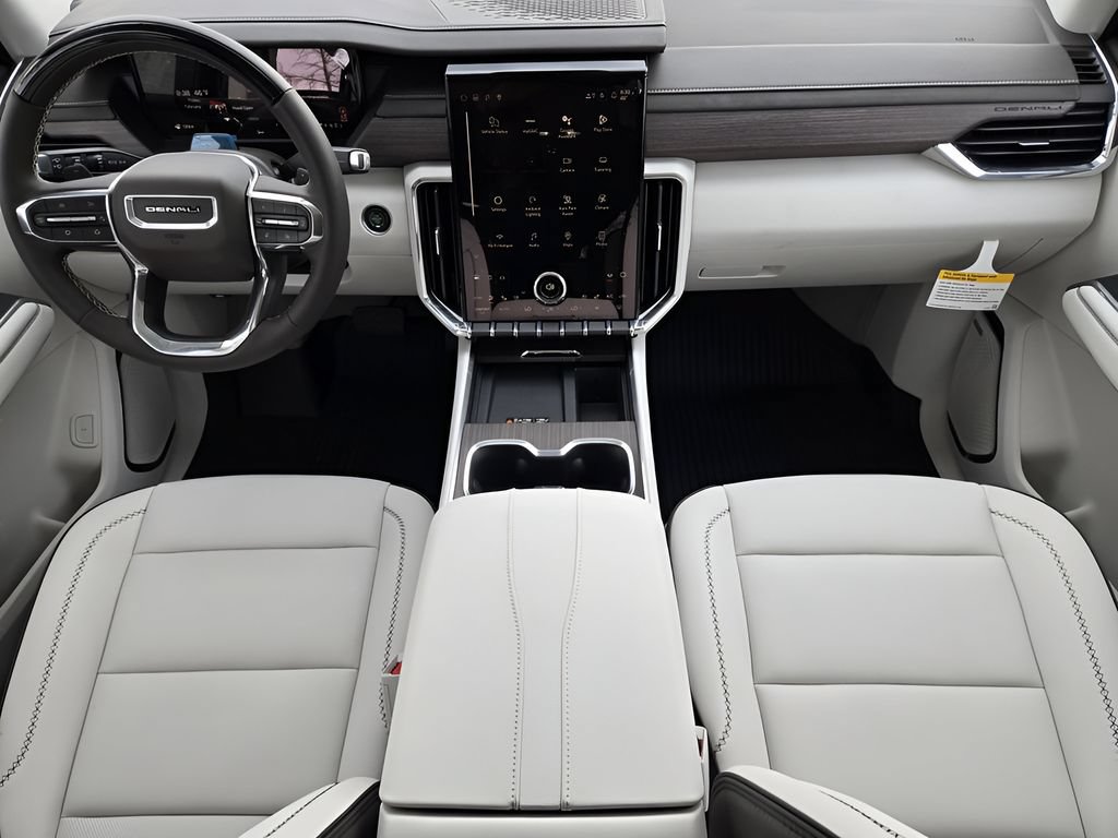 2026 GMC Acadia Denali - Photo 19