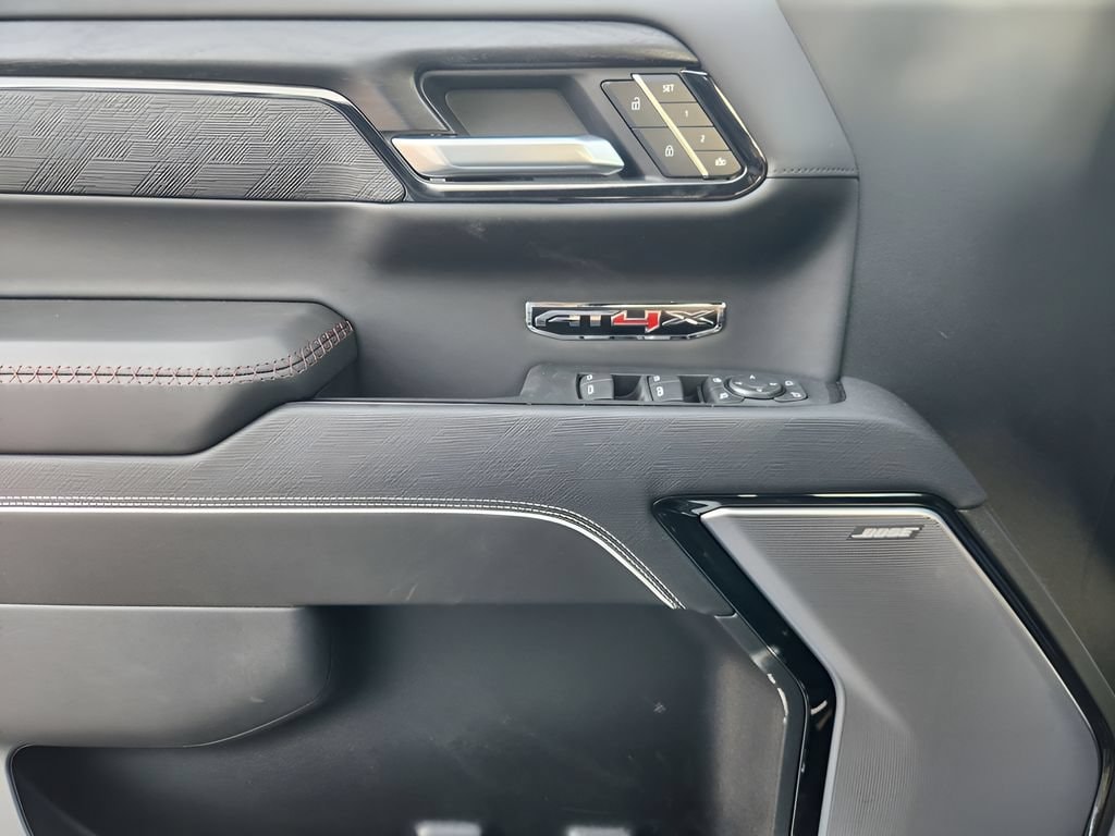 2026 GMC Sierra 1500 AT4X - Photo 14