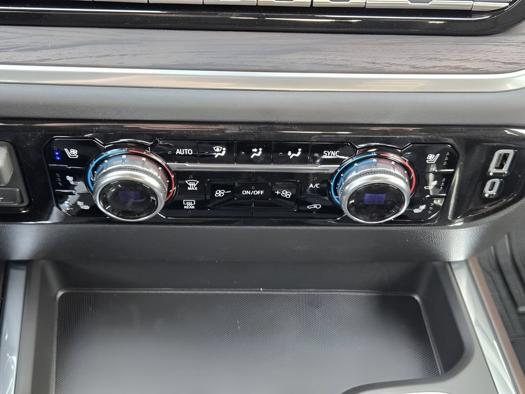 2026 GMC Sierra 1500 SLT - Photo 13
