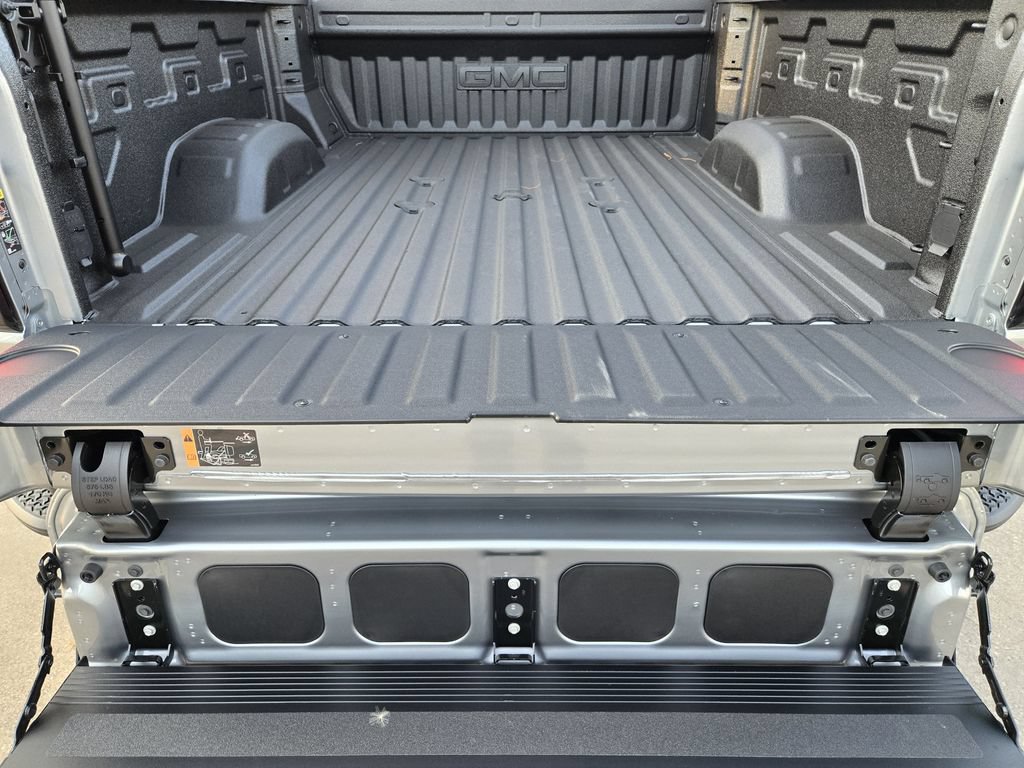 2026 GMC Sierra 2500HD AT4 - Photo 23