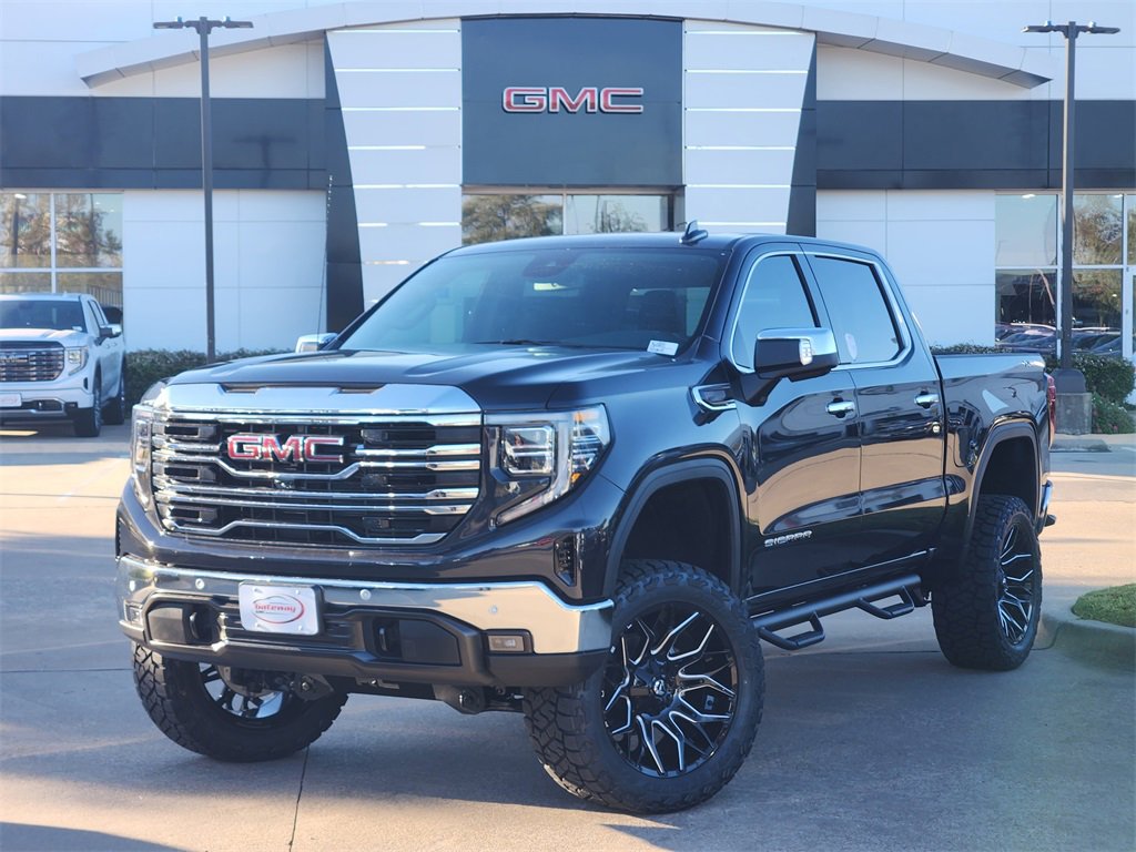 2026 GMC Sierra 1500 SLT's photo