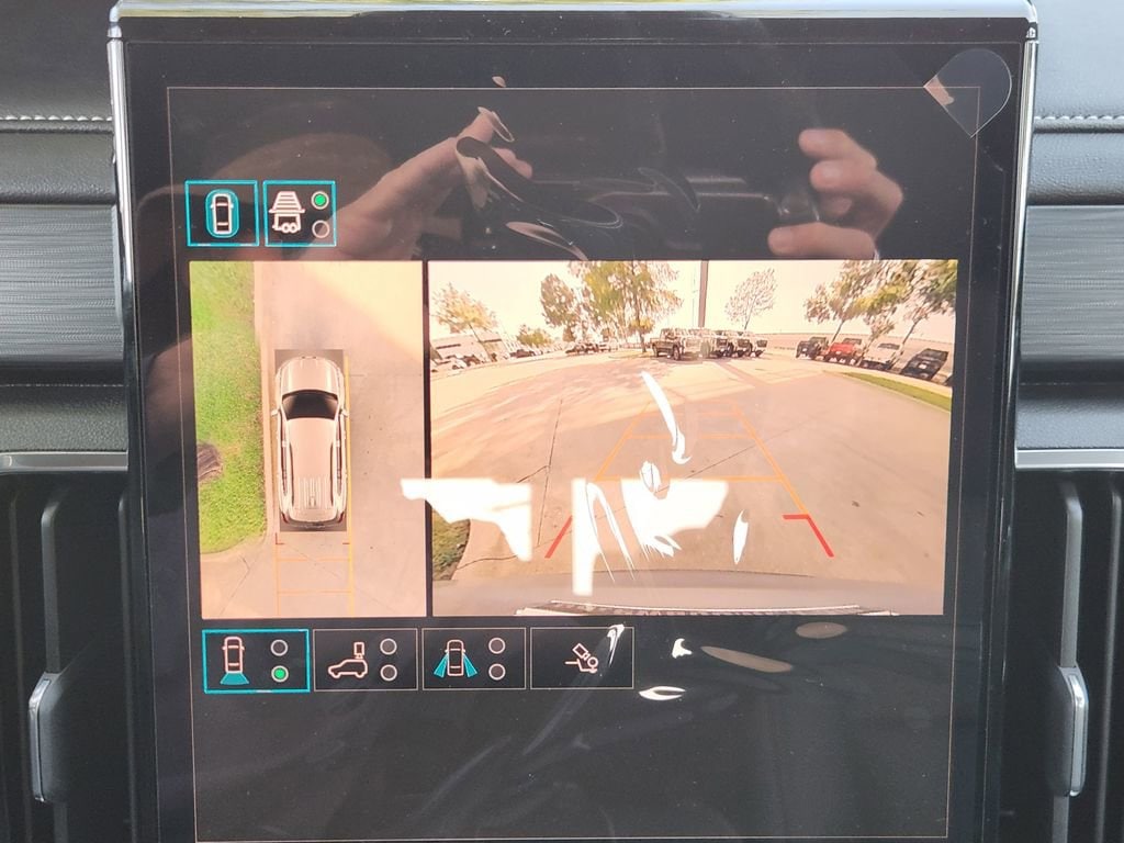 2026 GMC Acadia Elevation - Photo 12