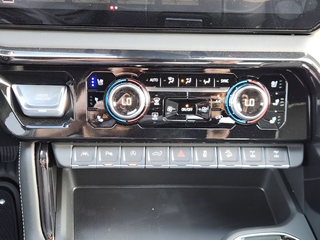 2026 GMC Sierra 1500 AT4X - Photo 12