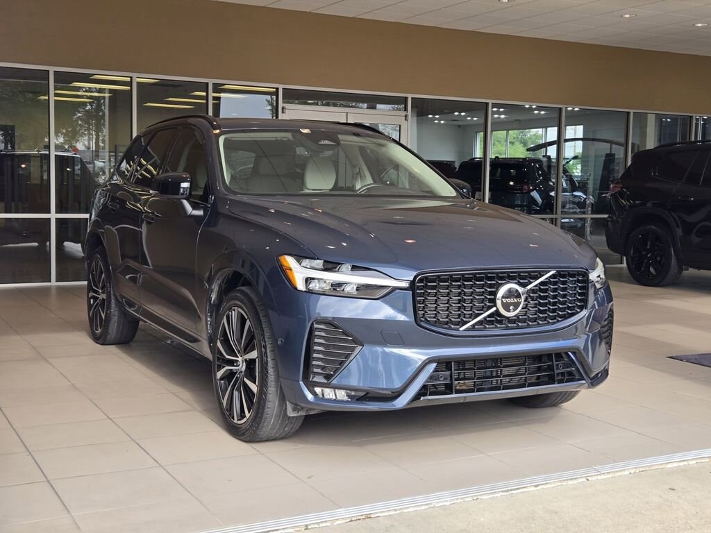 Used 2024 Volvo XC60 B5 Plus Dark Theme SUV