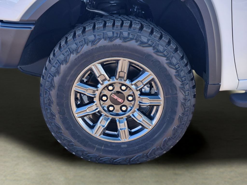 2026 GMC Sierra 1500 AT4X - Photo 7