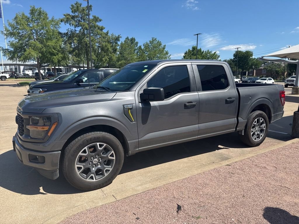 2025 Ford F-150 STX SuperCrew 5-1/2 Box's photo
