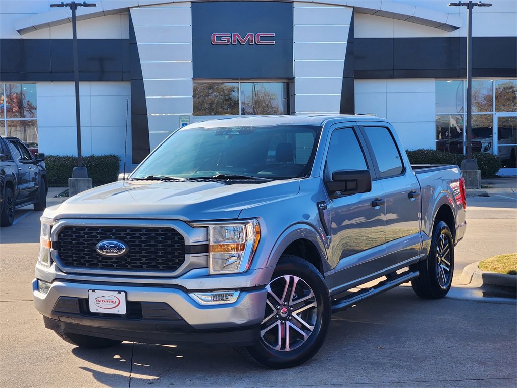 2022 Ford F-150 XL's photo