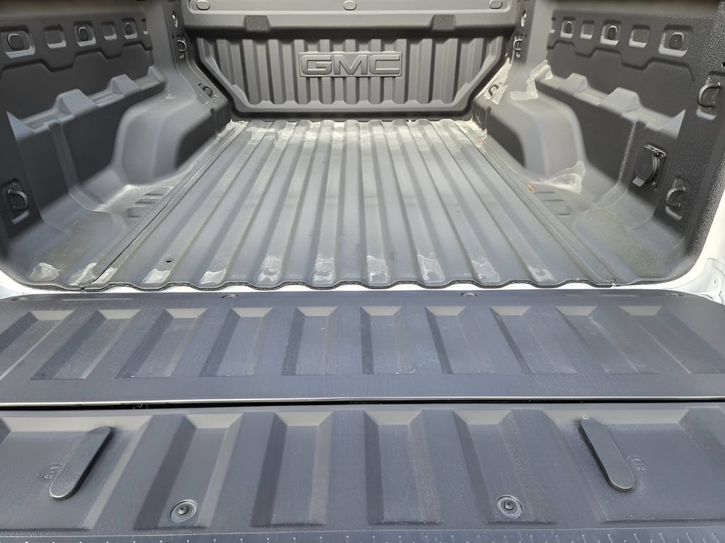 2026 GMC Canyon AT4X - Photo 22