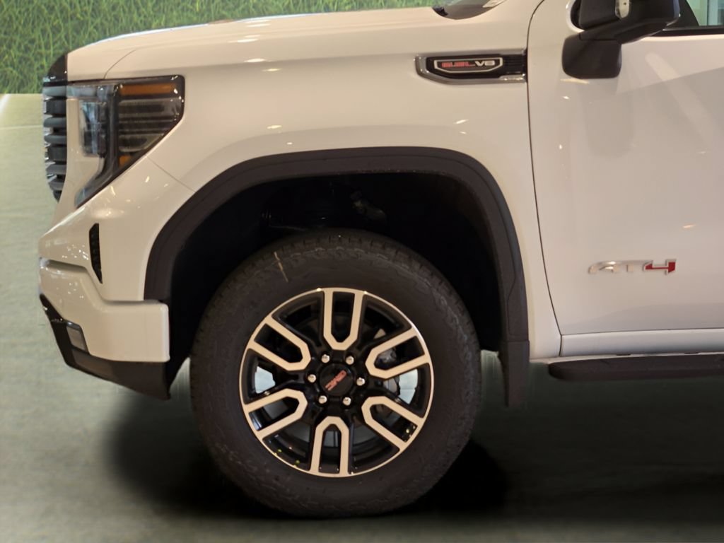 2026 GMC Sierra 1500 AT4 - Photo 6