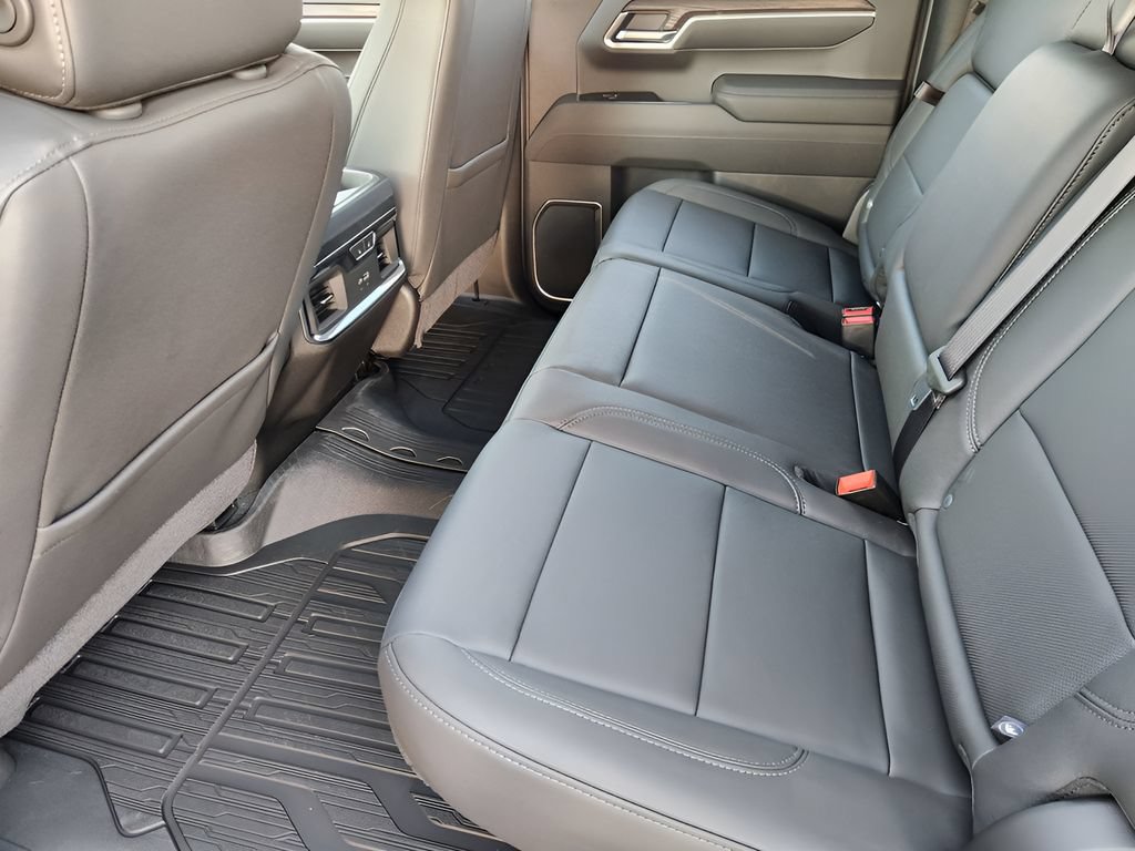 2026 GMC Sierra 1500 SLT - Photo 20