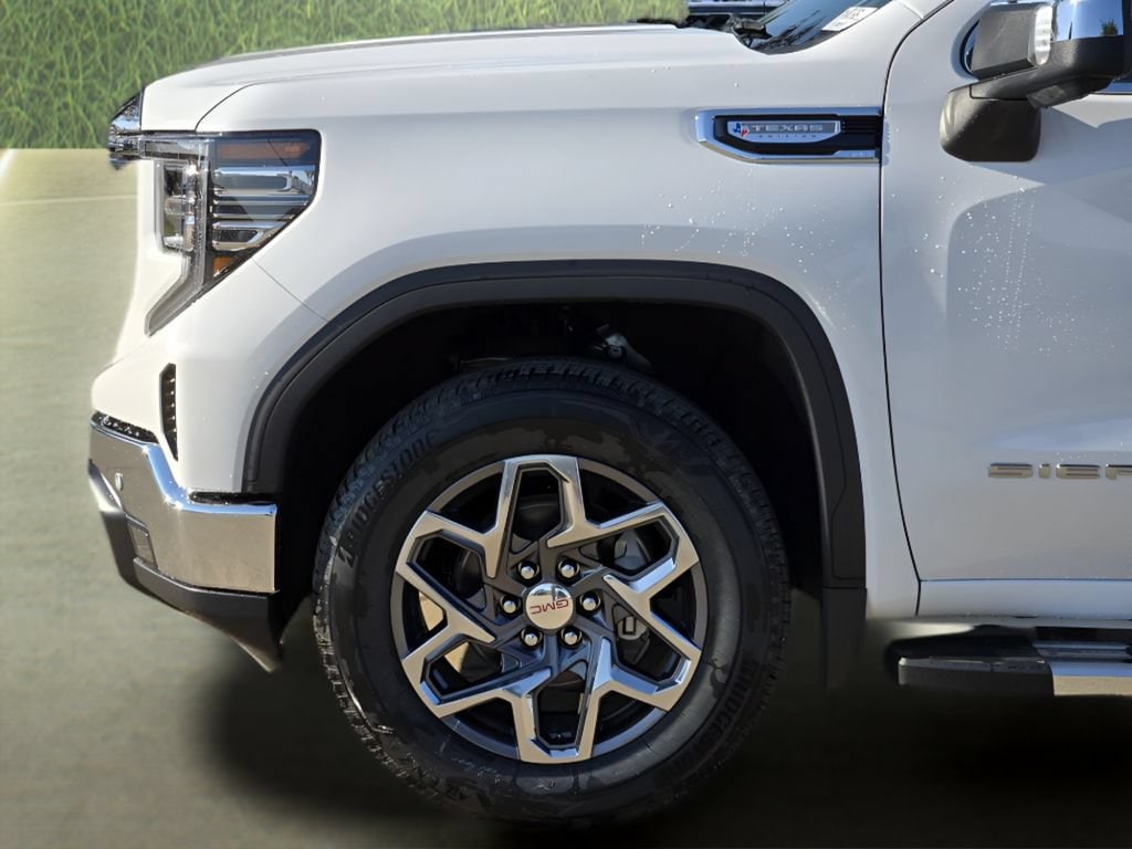 2026 GMC Sierra 1500 SLT - Photo 8