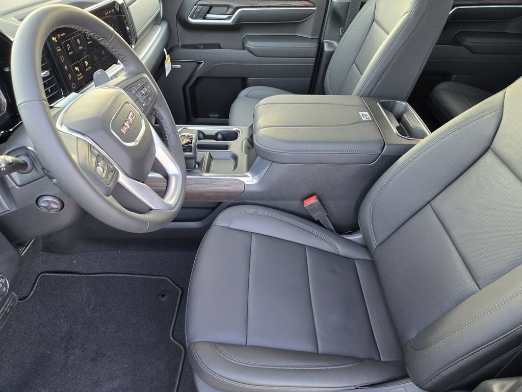 2026 GMC Sierra 1500 SLT - Photo 10