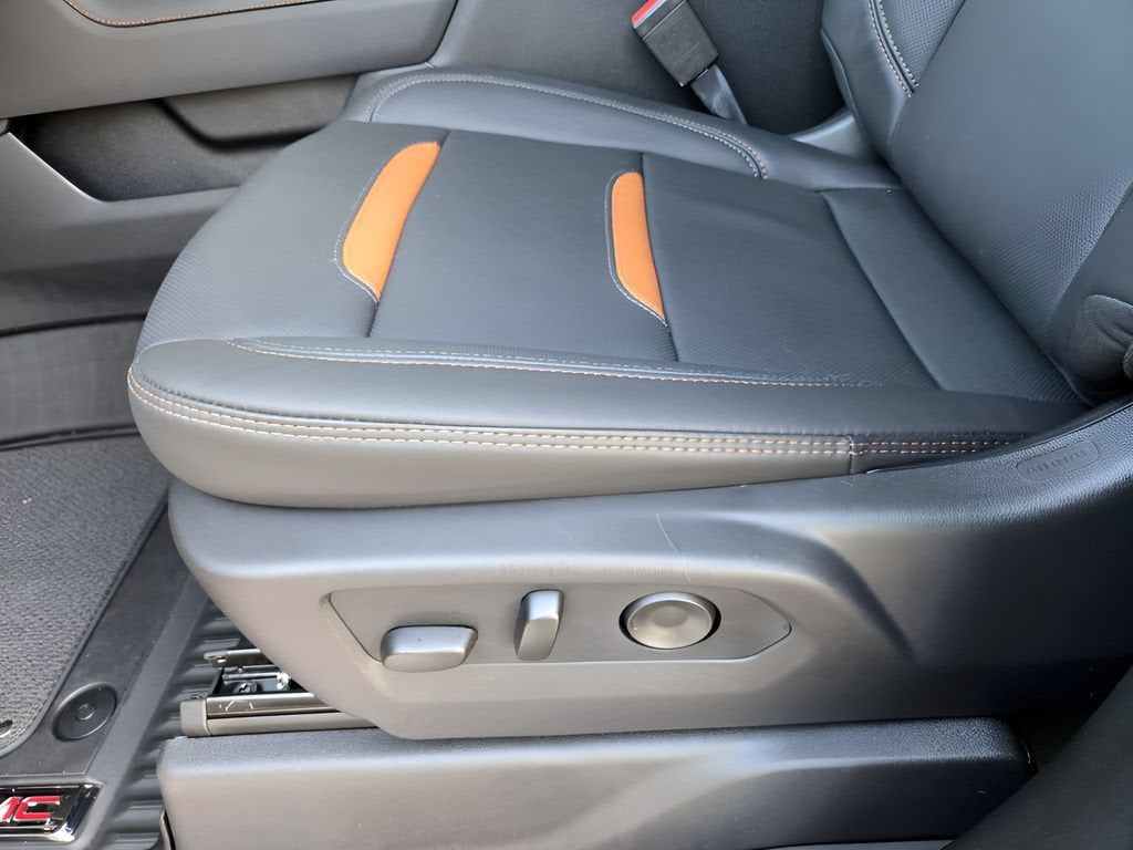 2026 GMC Sierra 2500HD AT4 - Photo 16