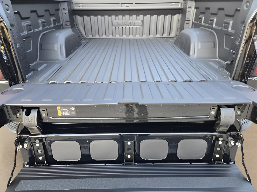 2026 GMC Sierra 1500 AT4 - Photo 23