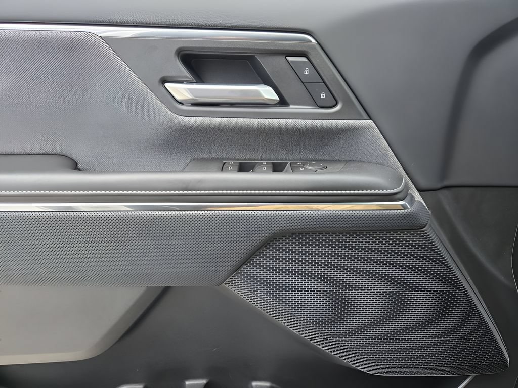 2026 GMC Sierra EV Elevation - Photo 15