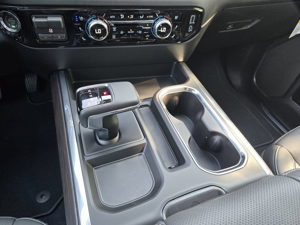 2026 GMC Sierra 1500 SLT - Photo 15