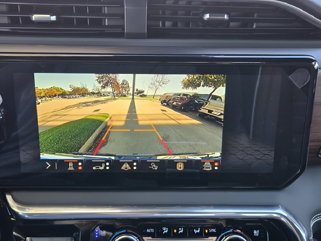 2026 GMC Sierra 2500HD Denali Ultimate - Photo 13