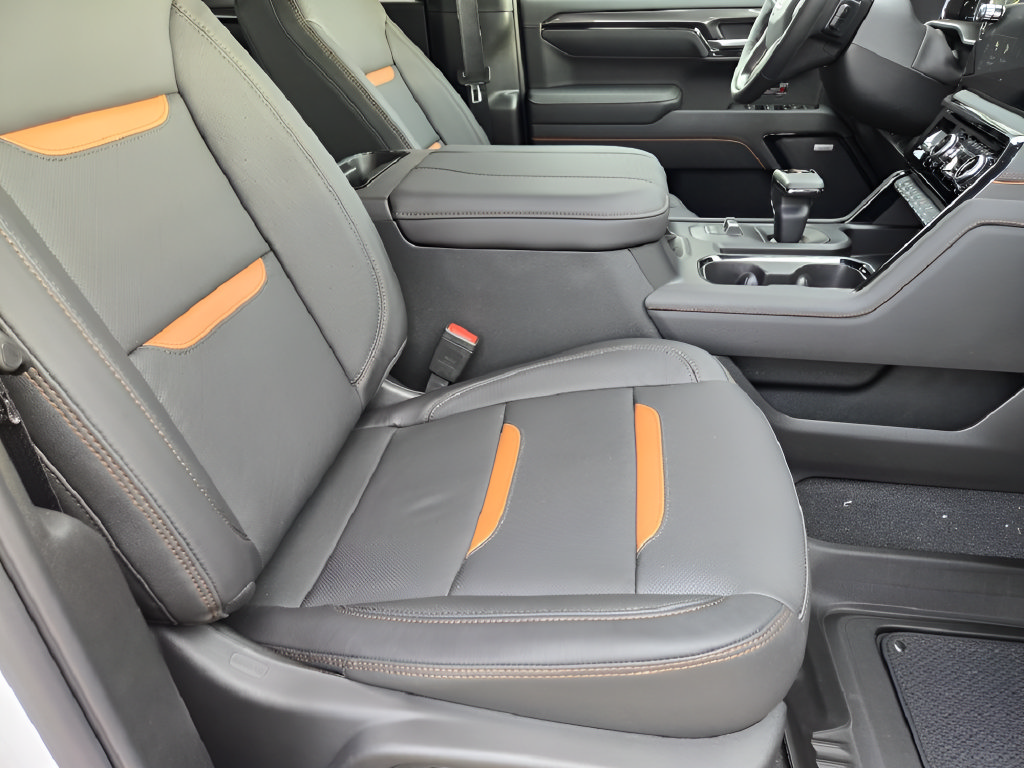 2026 GMC Sierra 1500 AT4 - Photo 11