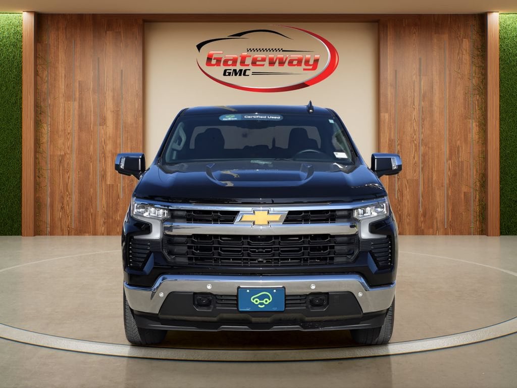 2024 Chevrolet Silverado 1500 LT - Photo 2