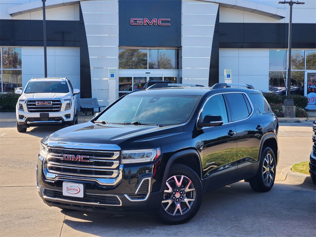 2022 GMC Acadia SLE's photo
