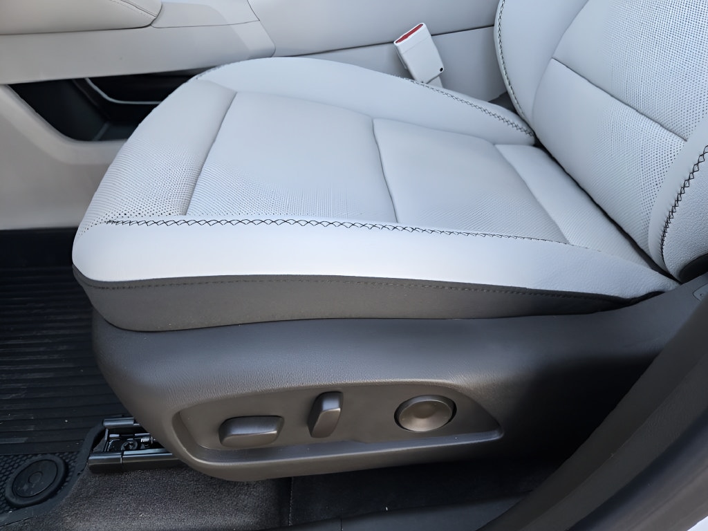 2027 GMC Terrain Denali - Photo 17