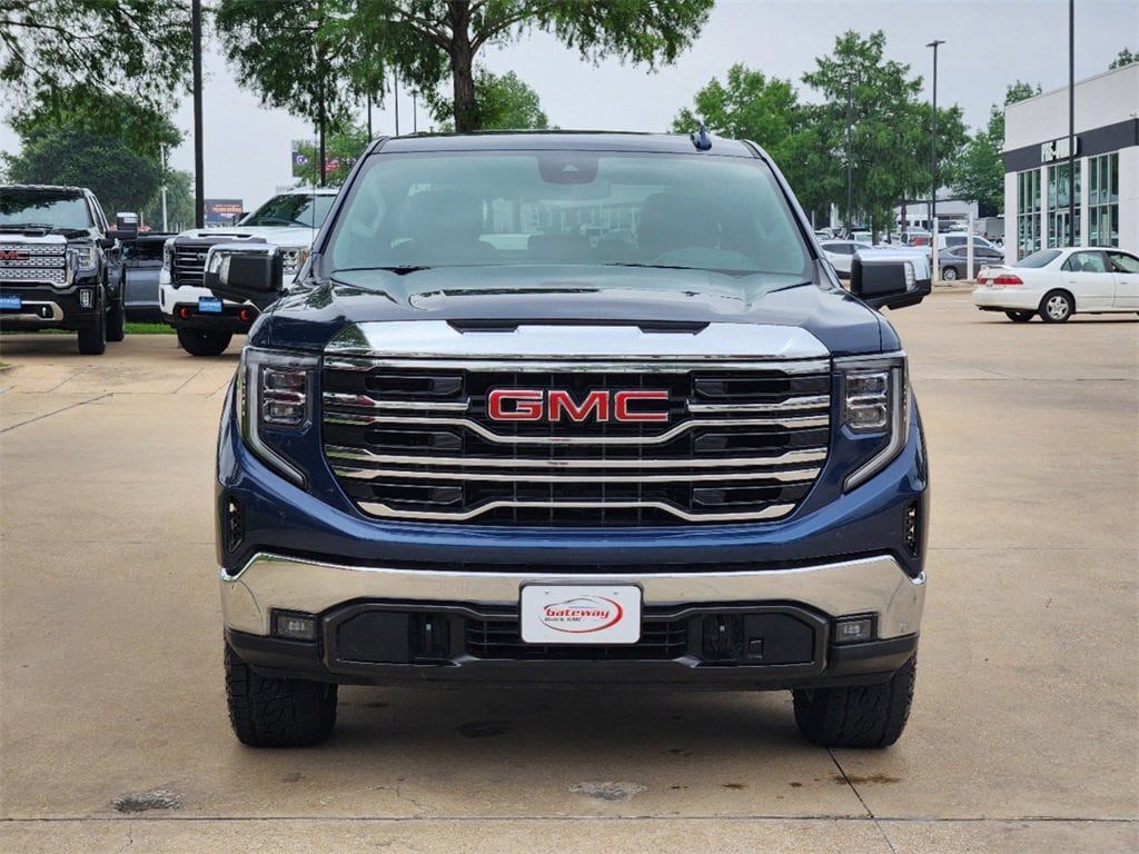 Used 2023 GMC Sierra 1500 SLT with VIN 3GTUUDE82PG105706 for sale in Dallas, TX