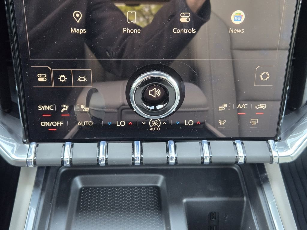 2026 GMC Acadia Elevation - Photo 13