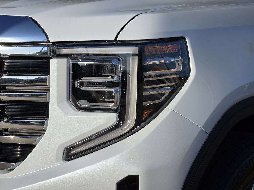 2026 GMC Sierra 1500 SLT - Photo 6