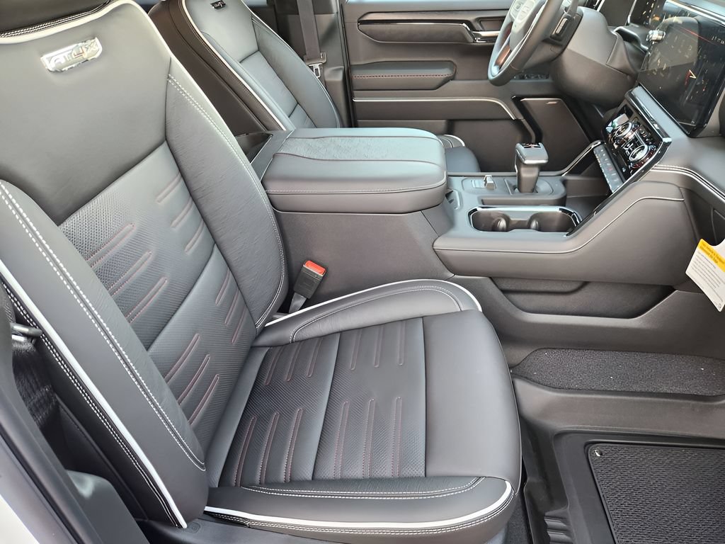 2026 GMC Sierra 1500 AT4X - Photo 9