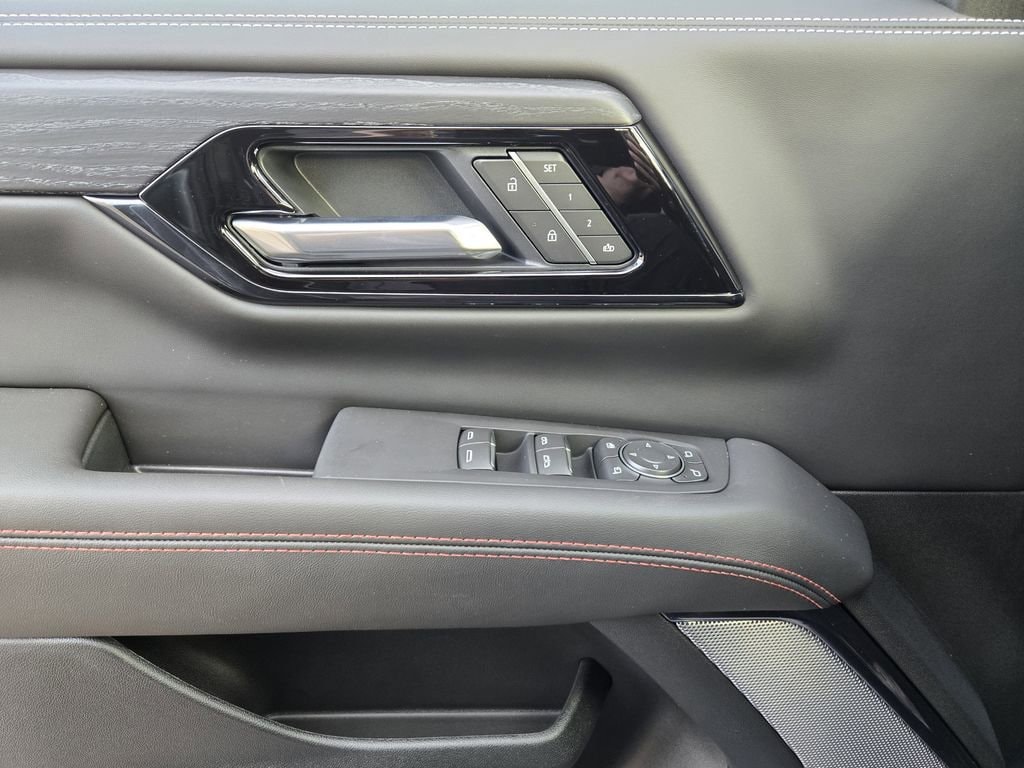 2026 GMC Yukon XL AT4 Ultimate - Photo 14