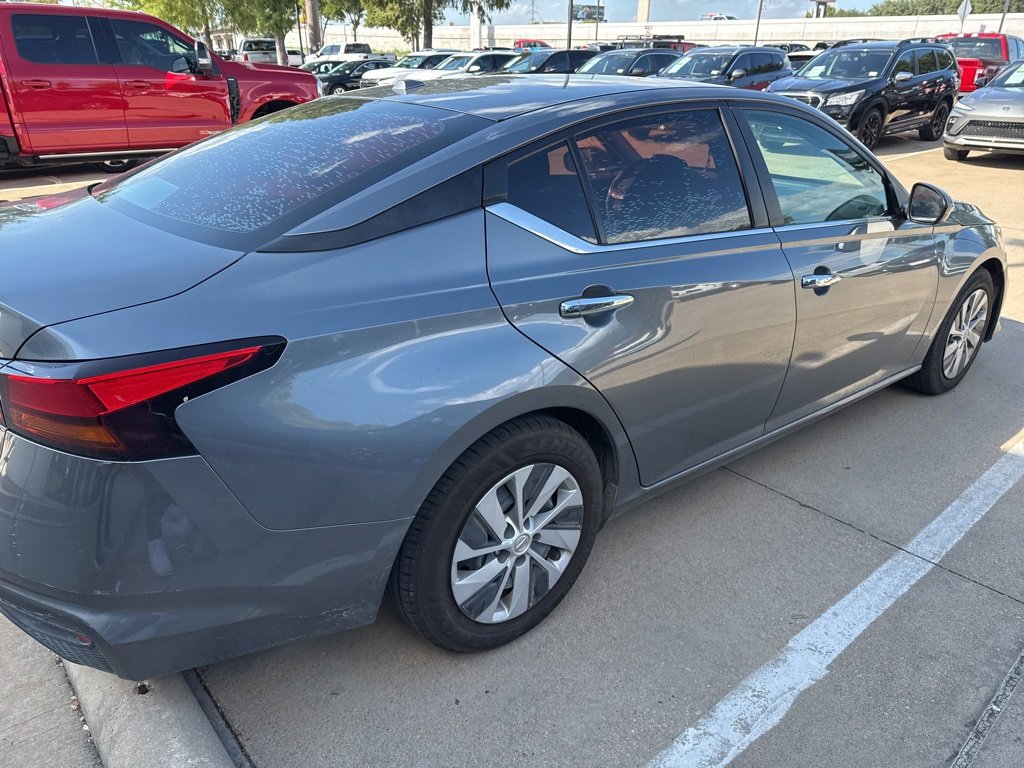 2019 Nissan Altima 2.5 S photo 4