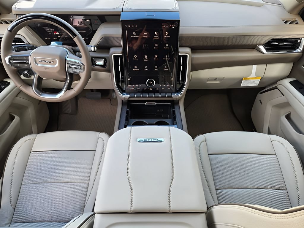 2026 GMC Yukon Denali - Photo 18