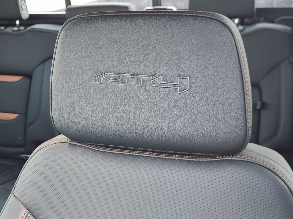 2026 GMC Sierra 1500 AT4 - Photo 16