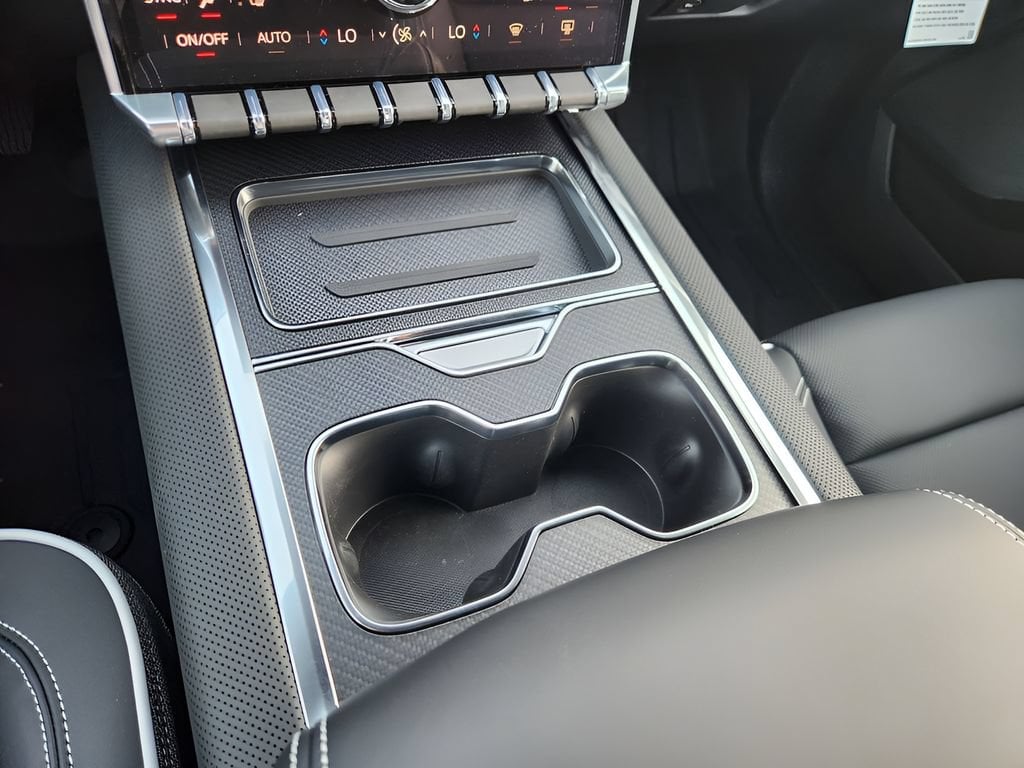 2026 GMC Sierra EV Elevation - Photo 14