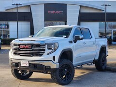 2025 GMC Sierra 1500 SLT Truck