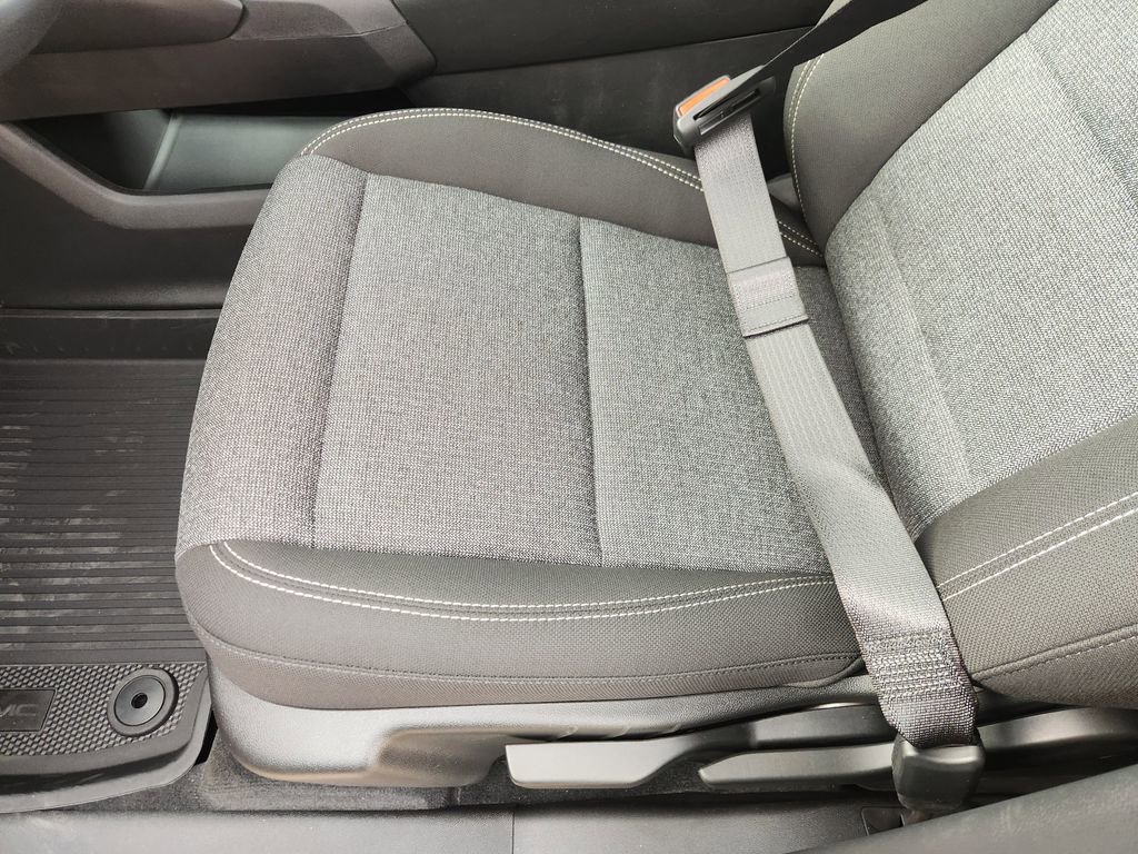 2026 GMC Terrain Elevation - Photo 17