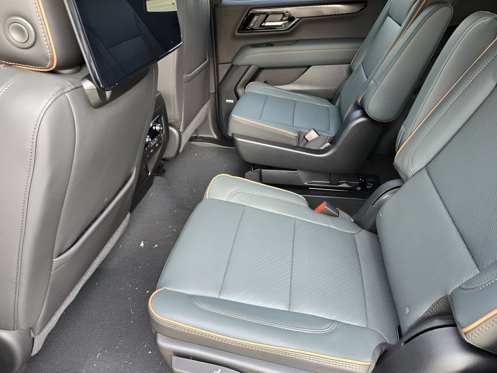 2026 GMC Yukon AT4 - Photo 20
