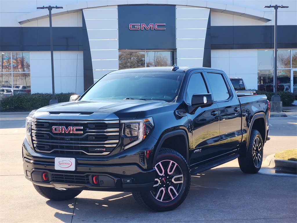 2022 GMC Sierra 1500 AT4's photo