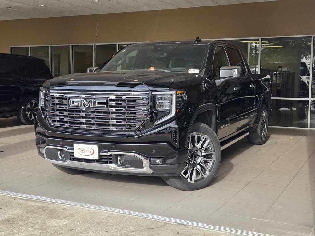 2026 GMC Sierra 4WD Crew Cab Short Box Denali Ultimate's photo