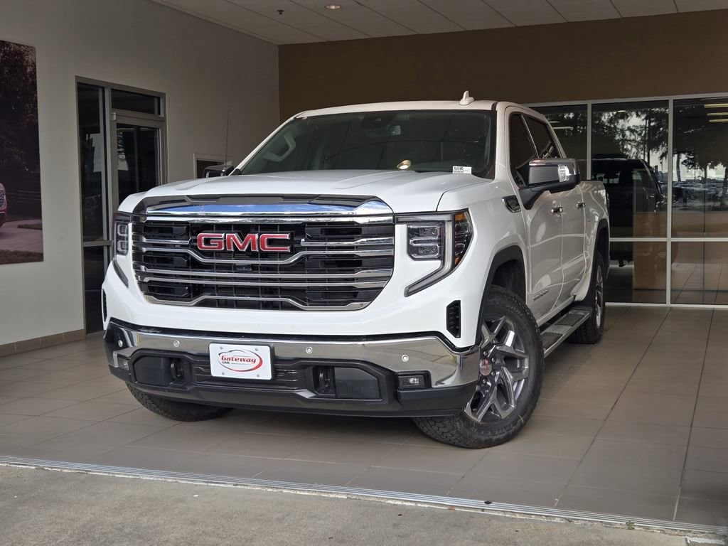 2026 GMC Sierra 2WD Crew Cab Short Box SLT's photo