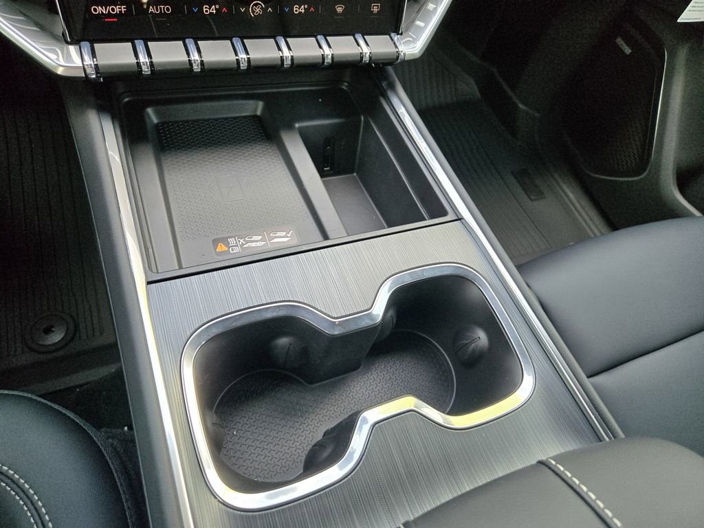 2026 GMC Acadia Elevation - Photo 13