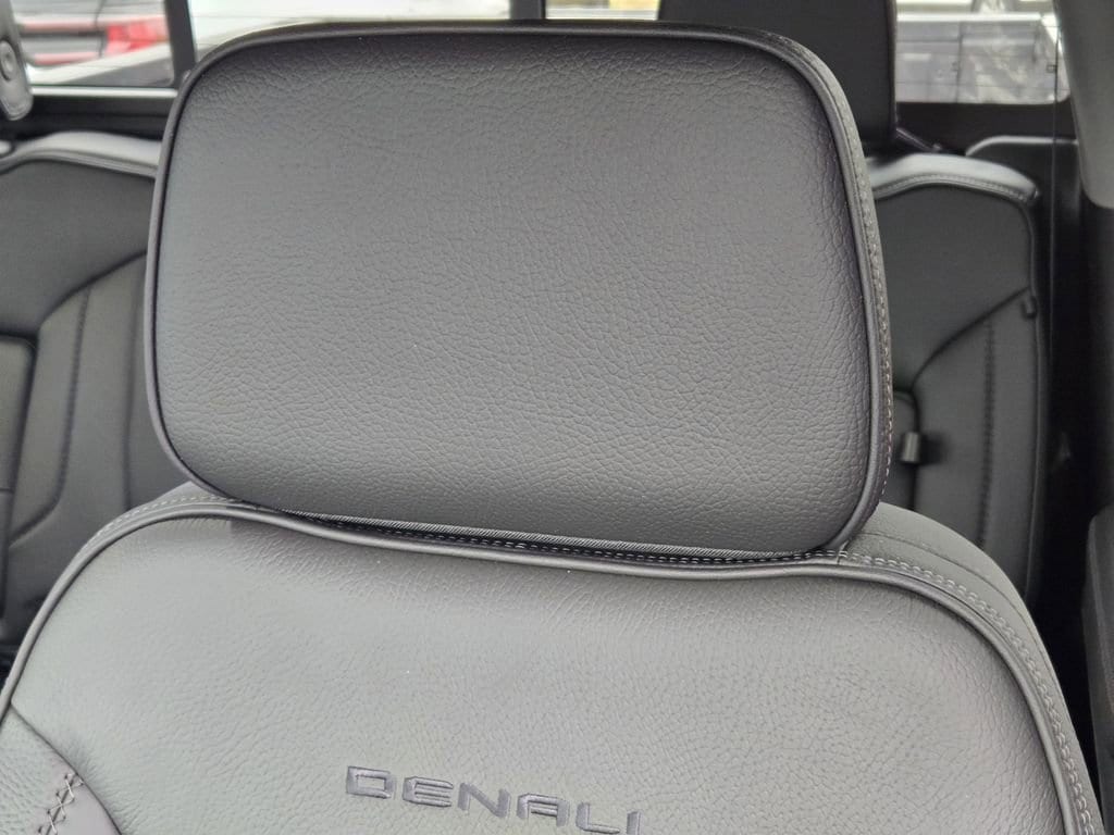 2026 GMC Sierra 1500 Denali - Photo 18